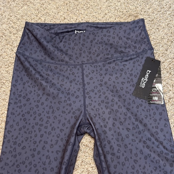Bebe sport leggings, smoke blue leopard, size medium NWT - Picture 3 of 7